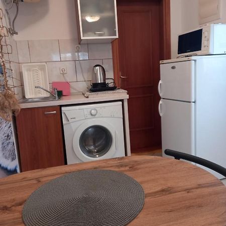 Studio Ap ,Nini' Supetar Exteriér fotografie