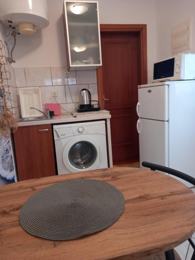 Studio Ap ,Nini' Supetar Exteriér fotografie